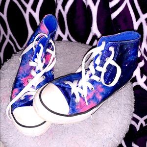 Galaxy print converse all stars
